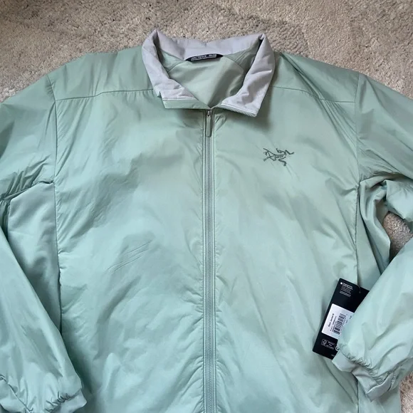 Arc'teryx Men's Mint Green Performance Jacket - Picture 3 of 13